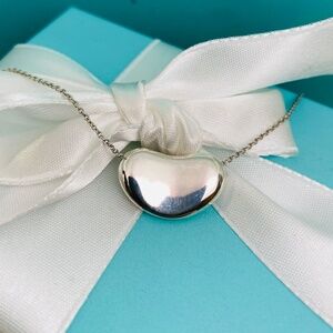 Tiffany Co Elsa Peretti bean necklace 925 16” 7.3gr